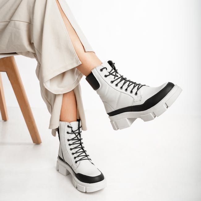 Platform sneakers