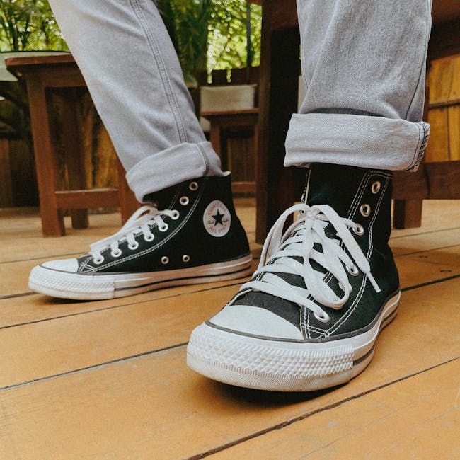 Retro sneakers with gum sole